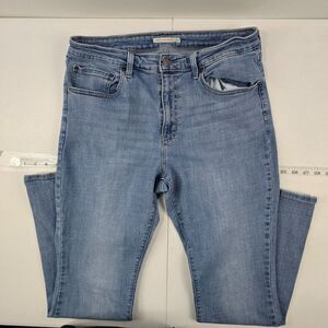 Levi's 725 high rise‎ bootcut jeans blue denim 33 light wash womens 4640